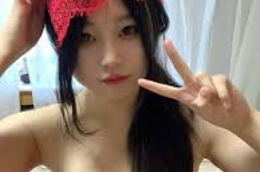一首歌狂赚1亿买5辆豪车如今卖房卖车负债广东雨神经历了什么